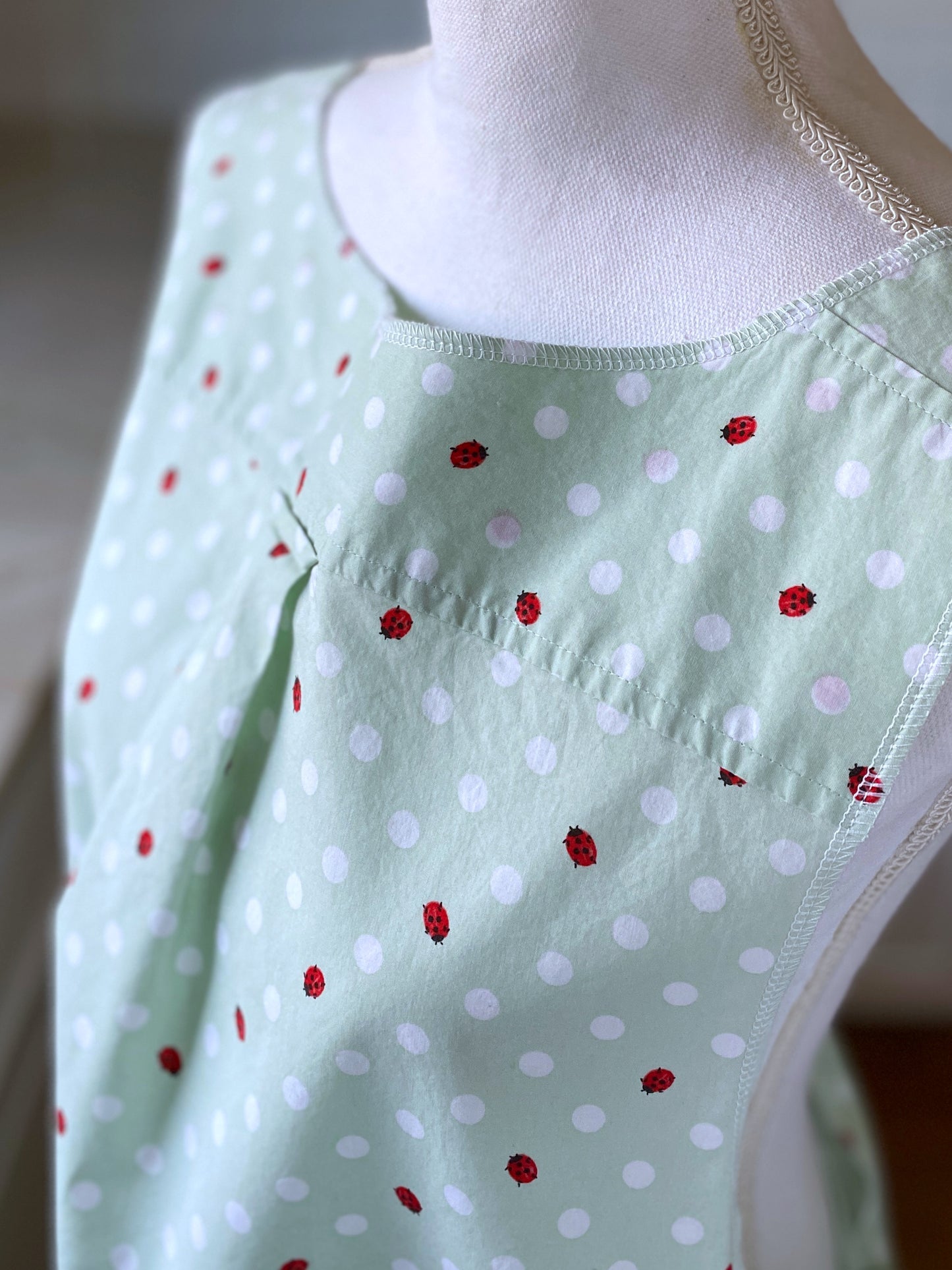 1925 Cross Back Apron - Ladybug Mint Bliss (Women's Small)
