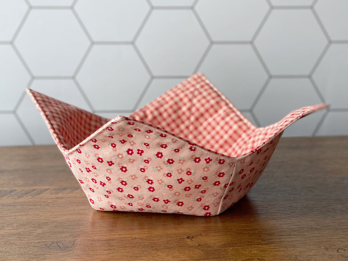 Warm Bowl Hugger, Size S - Sweetheart Blooms