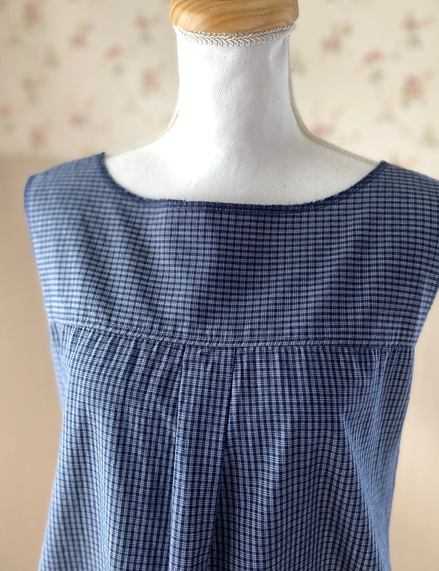 1925 Cross Back Apron - Blueberry Scone (Women's XL)