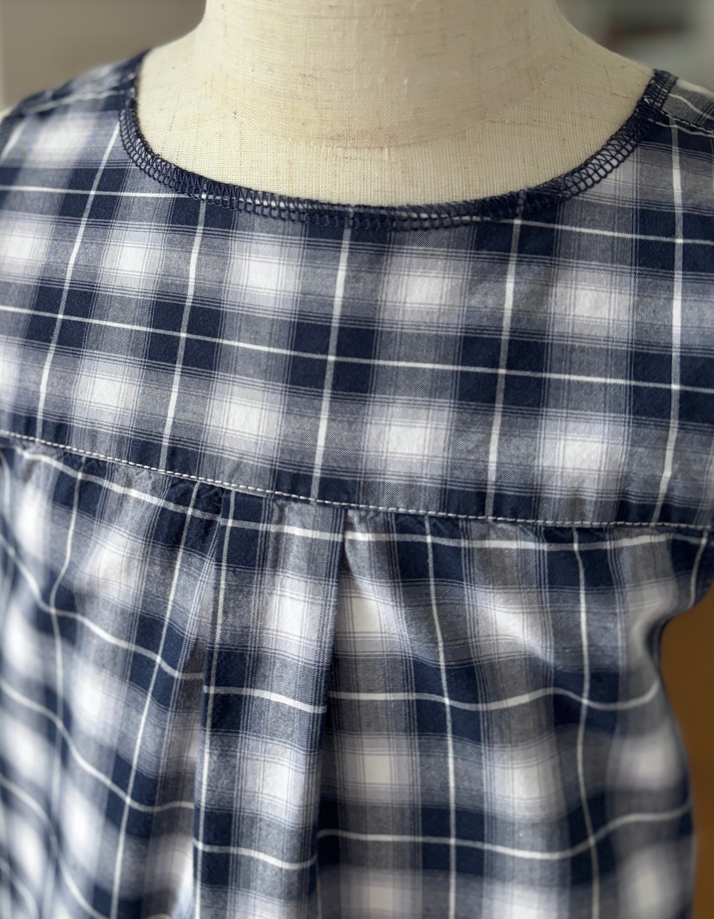 Midnight Plaid Cross-Back Apron - Girls'