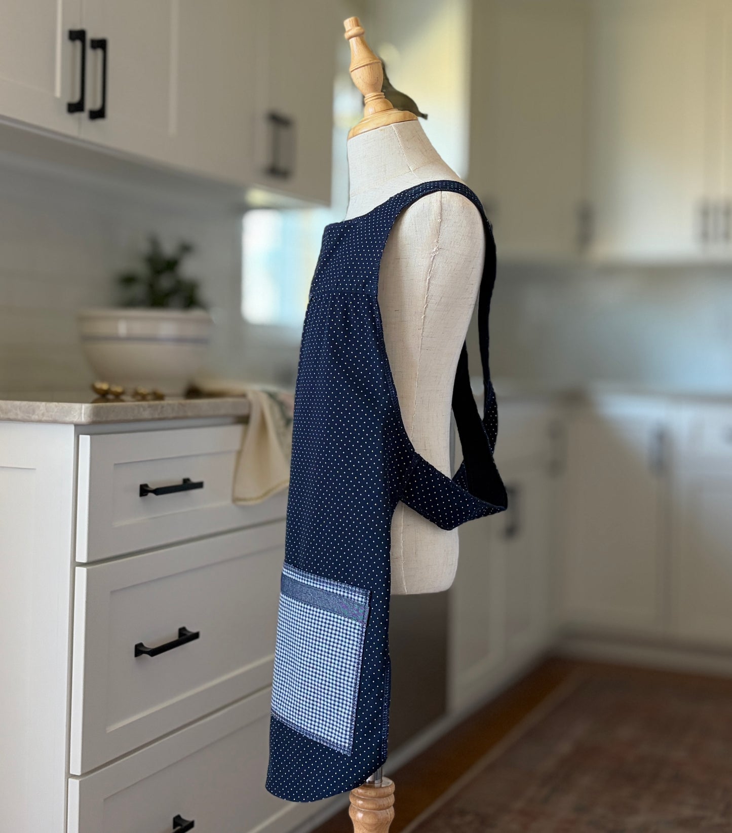 Deep Navy Cross-Back Apron - Girls'