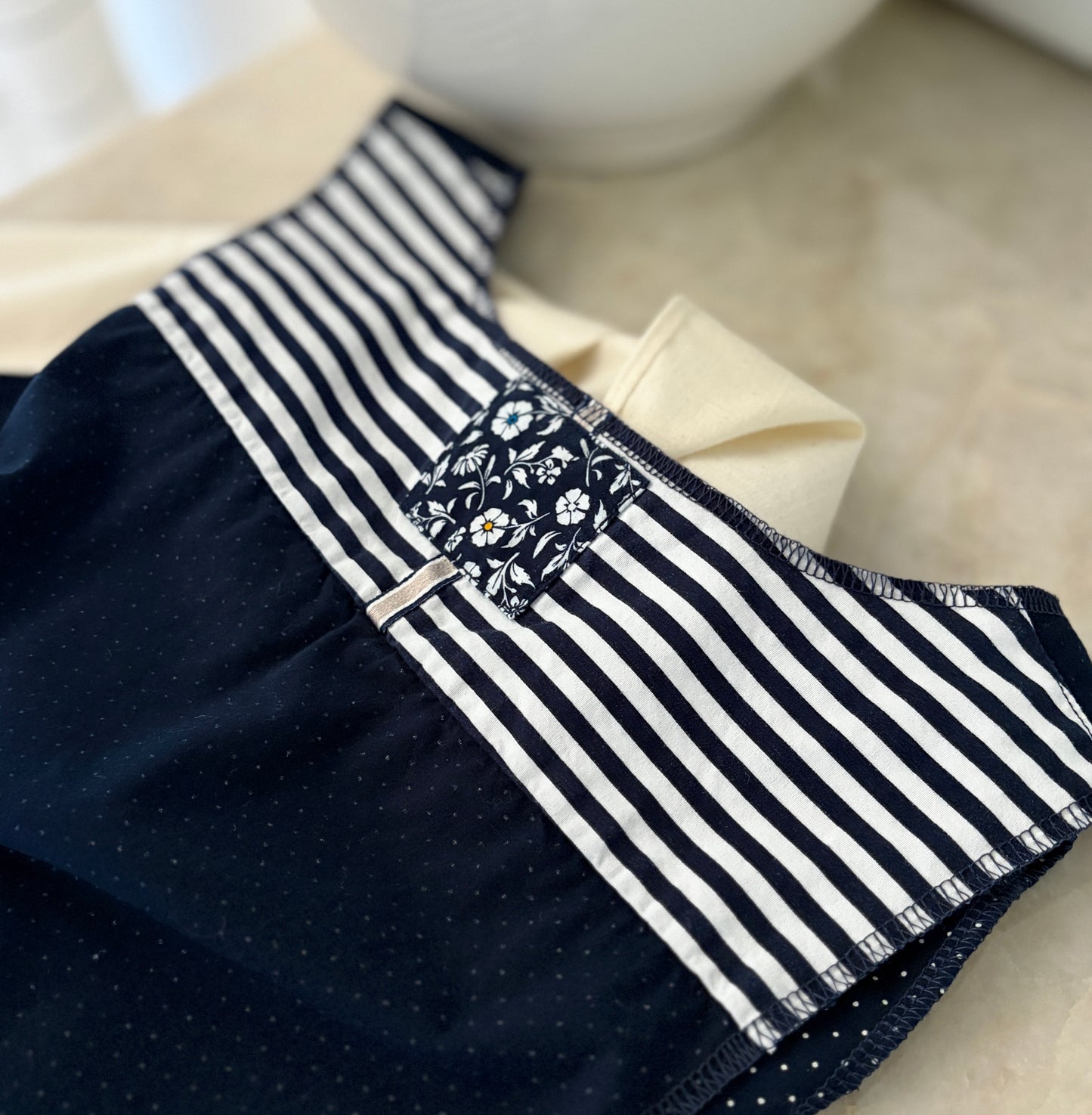 Deep Navy Cross-Back Apron - Girls'