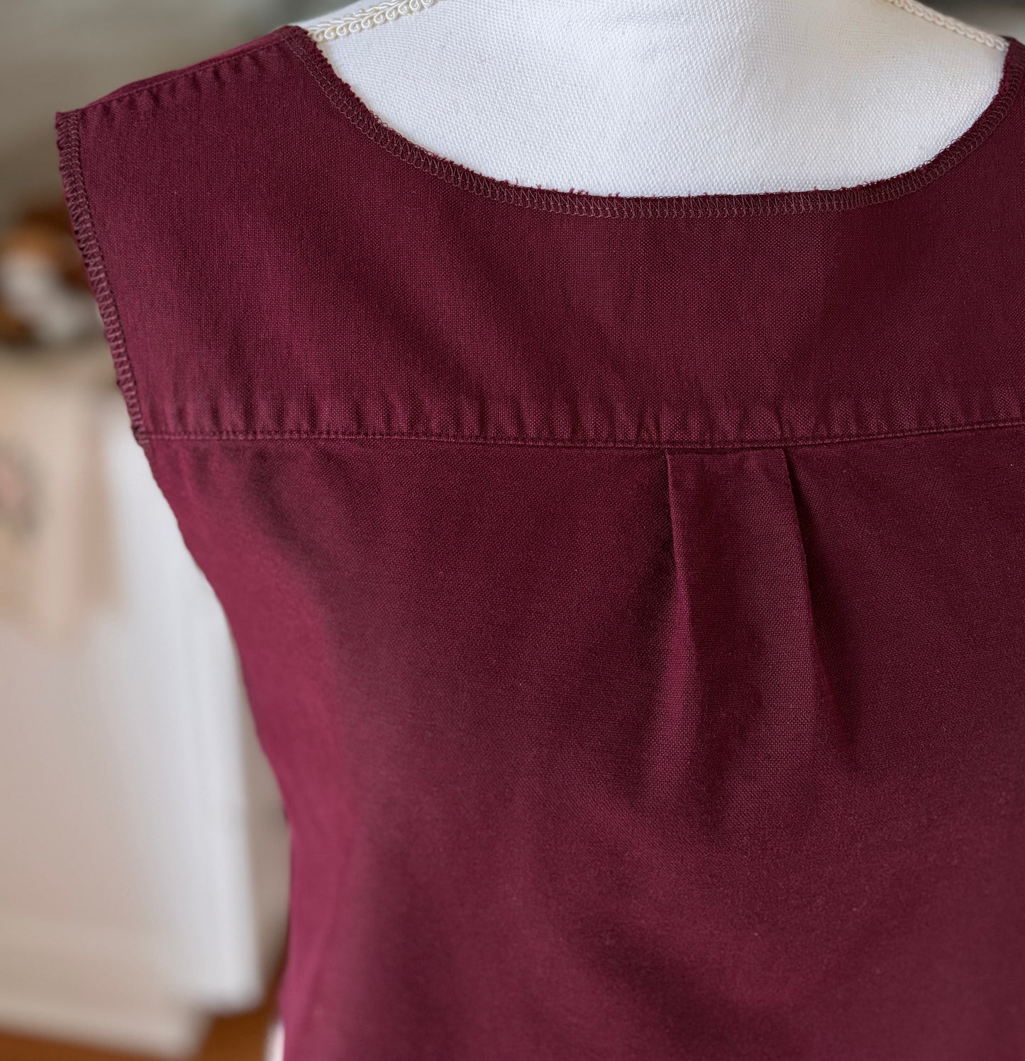 Mulled Wine Cross-Back Apron