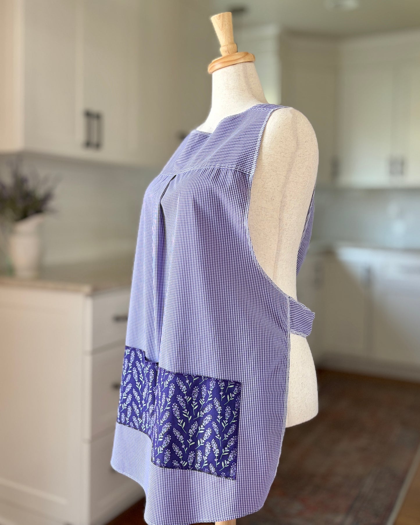 Lavender Field Cross-Back Apron