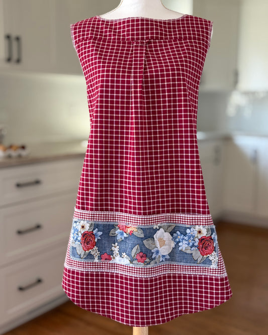 Cranberry Bouquet Cross-Back Apron