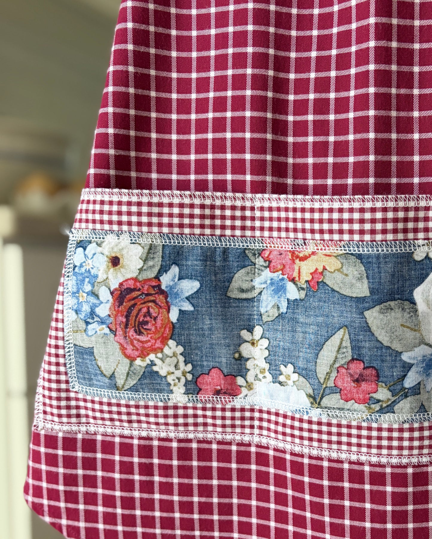 Cranberry Bouquet Cross-Back Apron