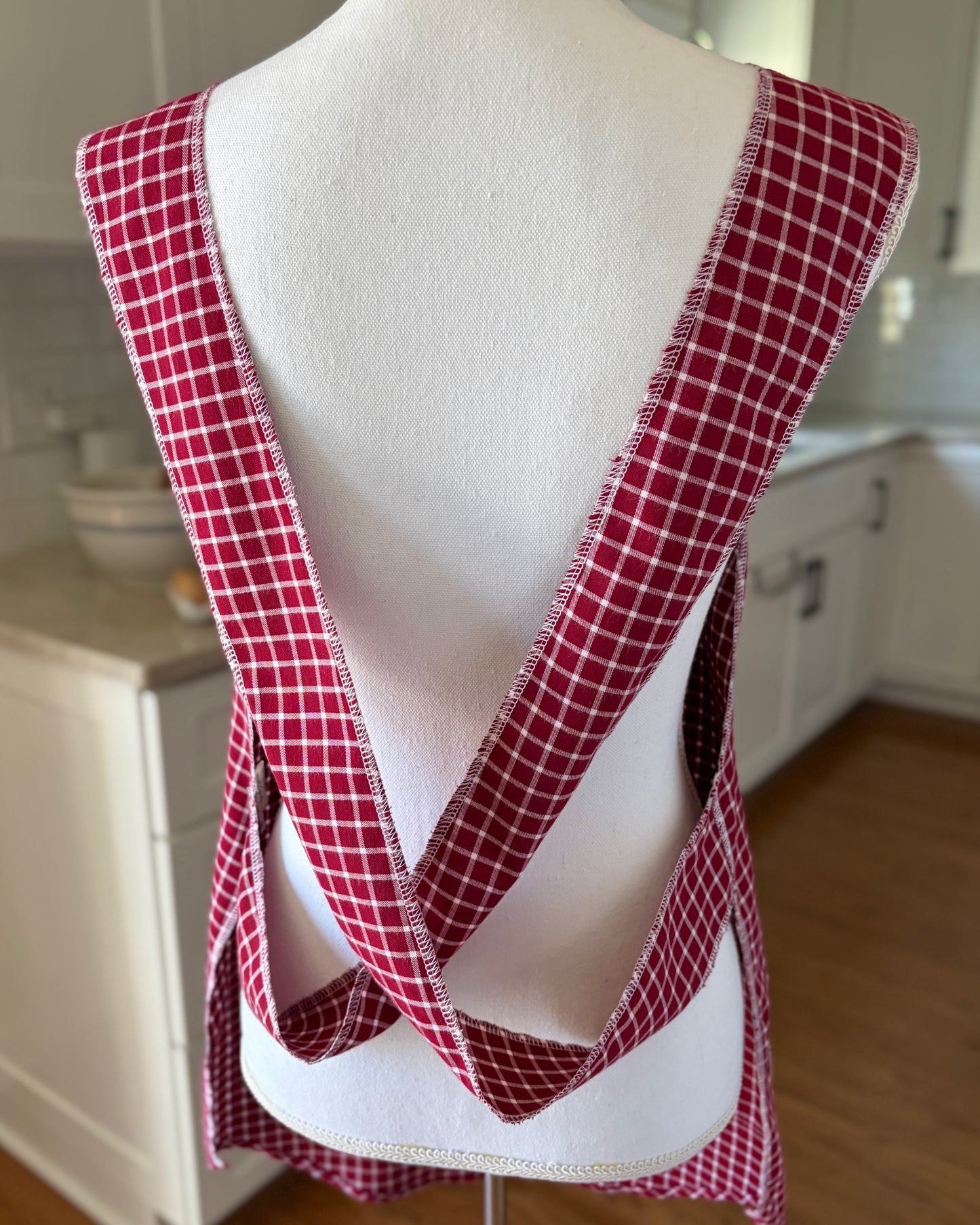 Cranberry Bouquet Cross-Back Apron
