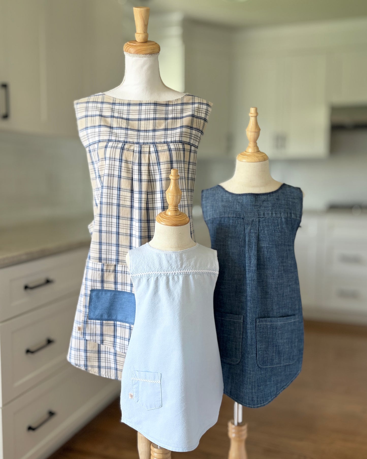 Bread Board Plaid Cross-Back Apron